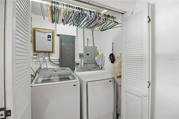 $387,000 | 3514 24th Parkway, Sarasota, FL 34235