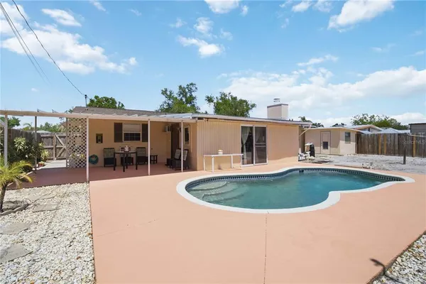 $387,000 | 3514 24th Parkway, Sarasota, FL 34235