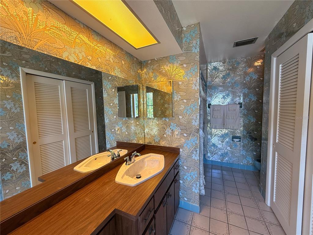 9264 Manchester Street Spring Hill, FL 34606 - Photo 28 of 40