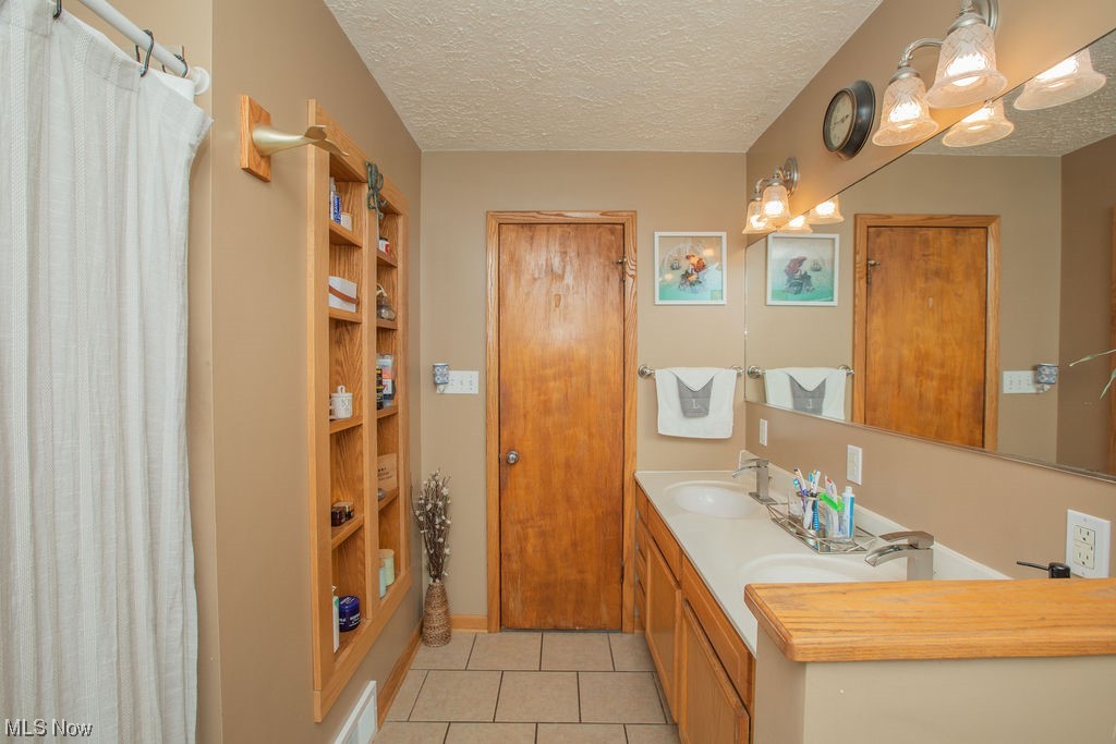 3269 Samuel Road Akron, OH 44312 - Photo 17 of 35