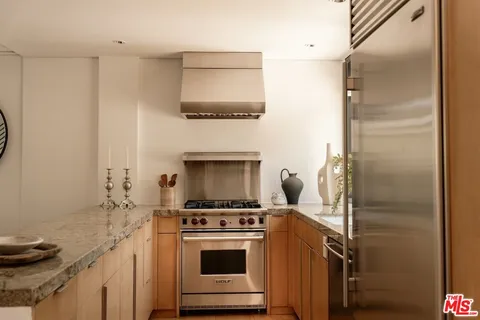 $1,799,000 | 2726 Montana Avenue, Unit E, Santa Monica, CA 90403