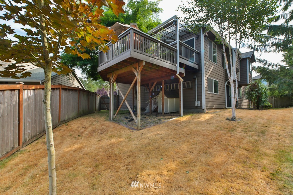 5308 Picnic Point Road Edmonds, WA 98026 - Photo 11 of 25 Gallery Image 11