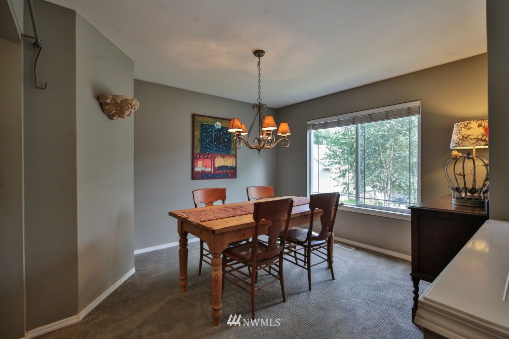 5308 Picnic Point Road Edmonds, WA 98026 - Photo 13 of 25 Gallery Image 13
