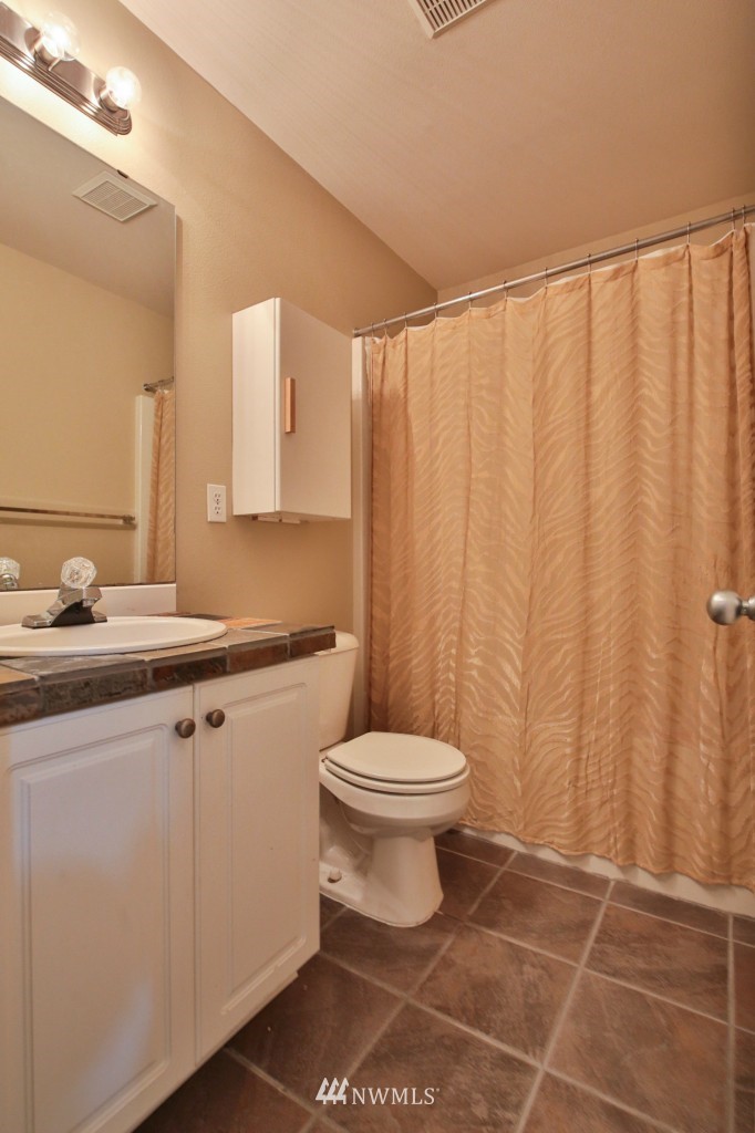 5308 Picnic Point Road Edmonds, WA 98026 - Photo 22 of 25 Gallery Image 22