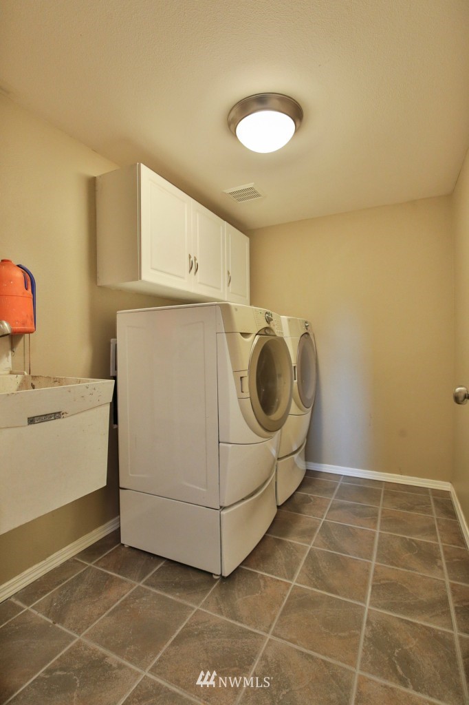 5308 Picnic Point Road Edmonds, WA 98026 - Photo 24 of 25 Gallery Image 24