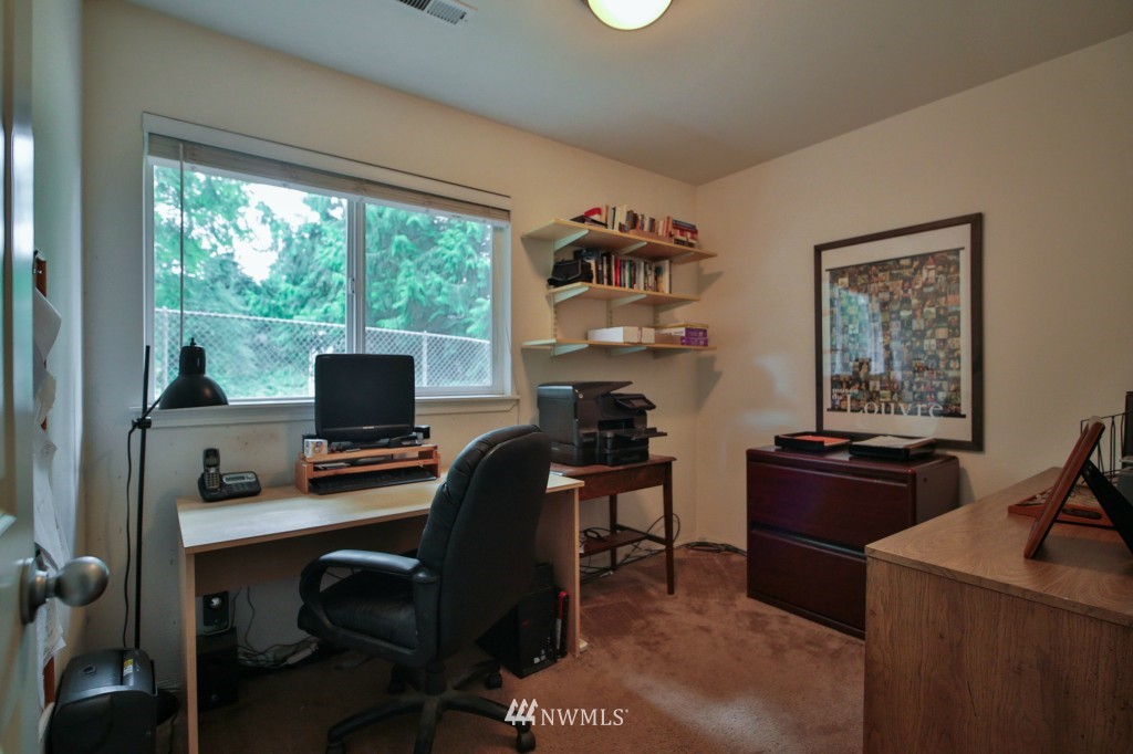 5308 Picnic Point Road Edmonds, WA 98026 - Photo 25 of 25 Gallery Image 25