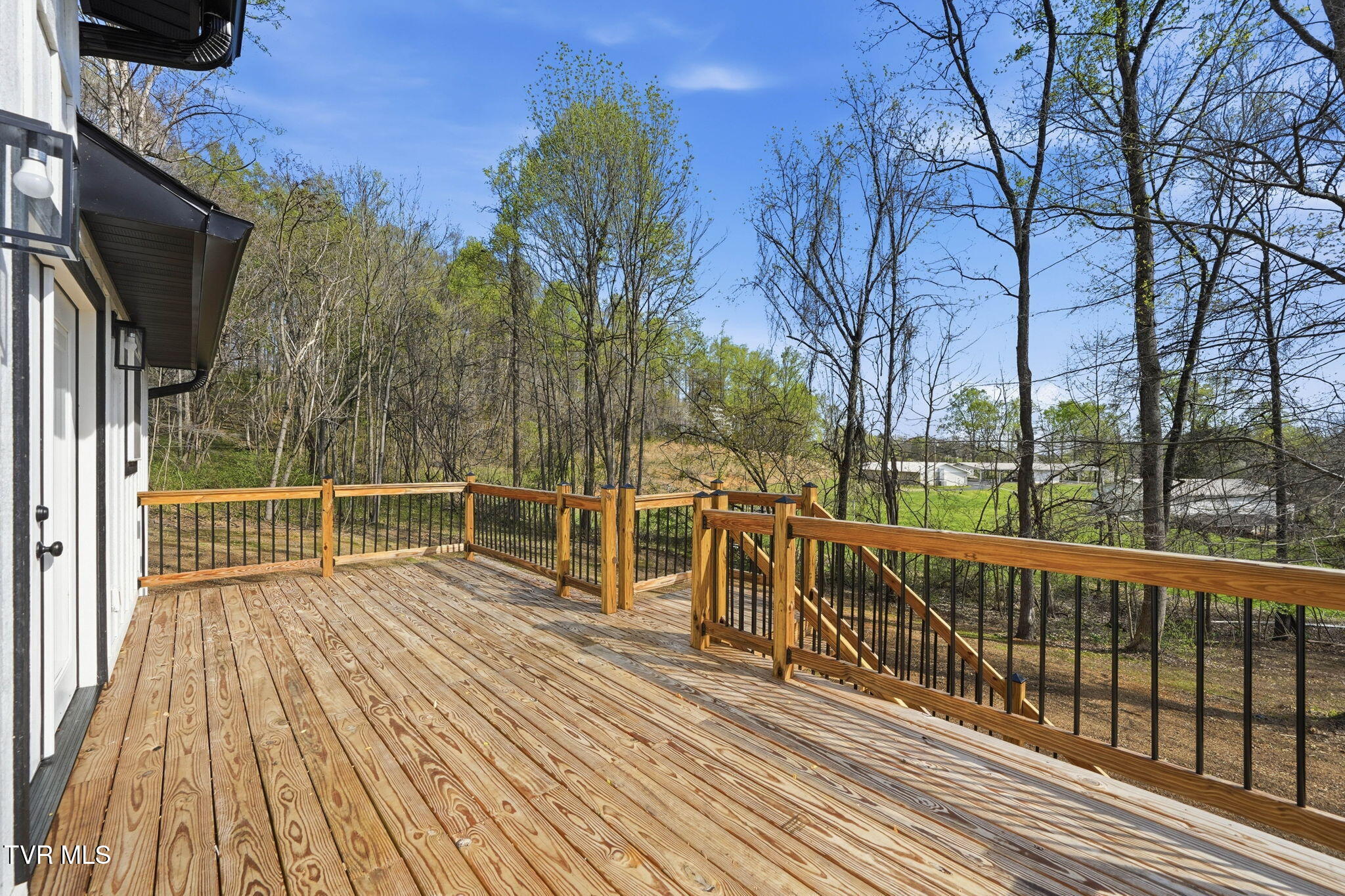 124 Hidden Valley Road Kingsport, TN 37663 - Photo 32 of 39 124 Hidden Valley Road