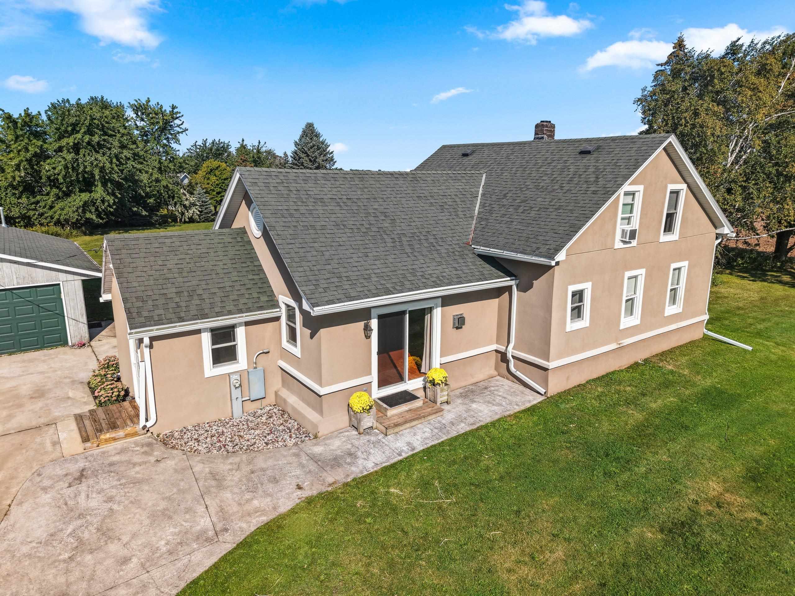 1372 Phillips Road Green Bay, WI 54311 - Photo 38 of 53 Gallery Image 38