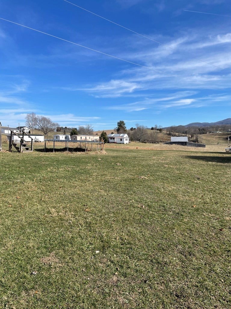 15586 Bishop Road Chilhowie, VA 24319 - Photo 66 of 71 Gallery Image 66