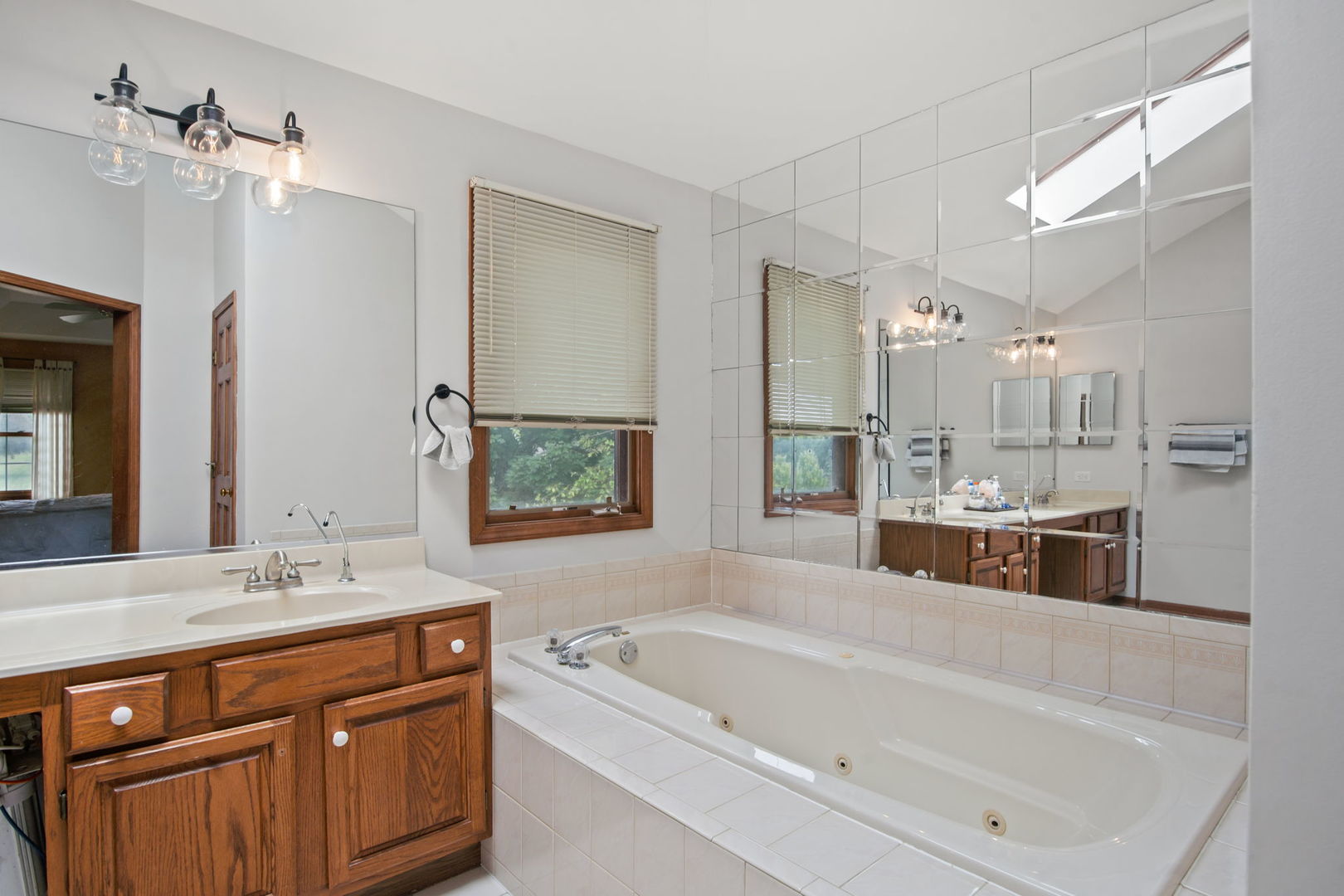 39W118 Baert Road St. Charles, IL 60175 - Photo 23 of 33