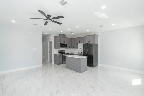 $1,500 | 6513 Avenue B, Unit A, Houston, TX 77011