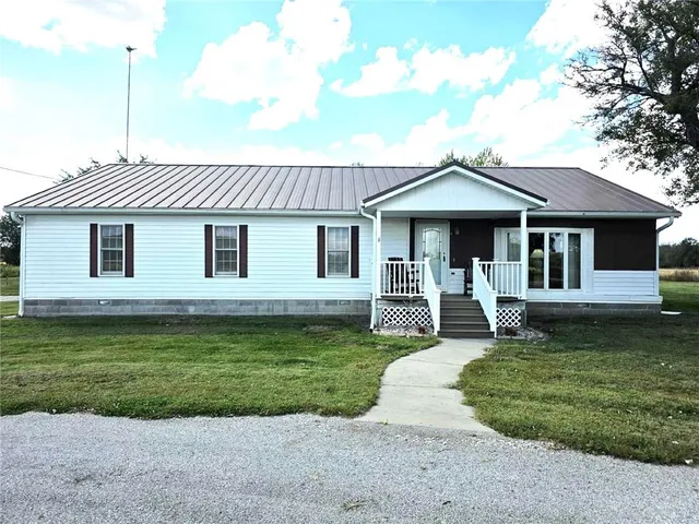 $215,000 | 14750 Polly Road, Pleasanton, KS 66075