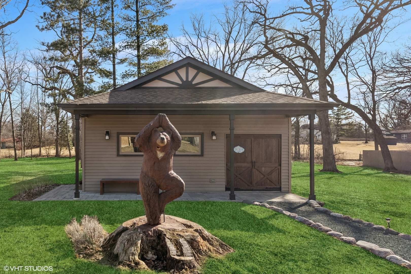 133 East County Line Road Barrington, IL 60010 - Photo 37 of 40