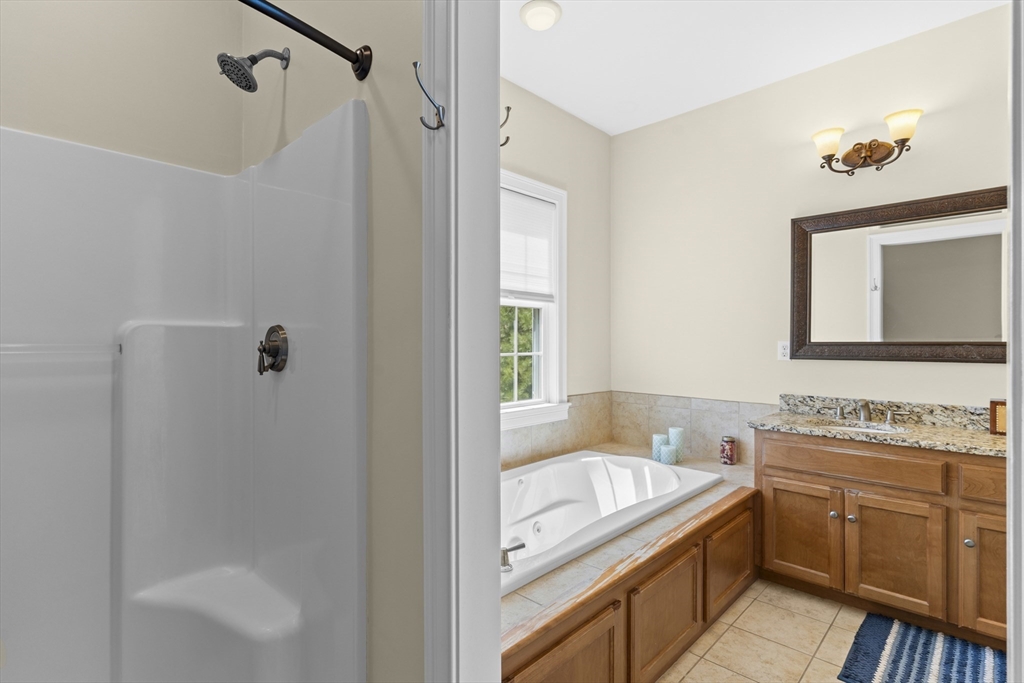 95 Meetinghouse Road, Unit 38 Norfolk, MA 02056 - Photo 15 of 30 Gallery Image 15