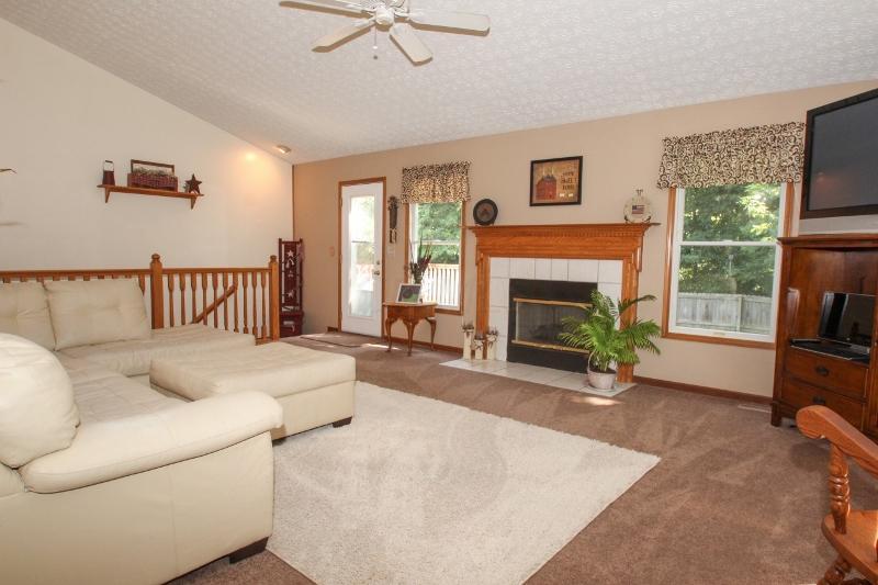 9825 Lynns Road Southwest Etna, OH 43062 - Photo 9 of 43