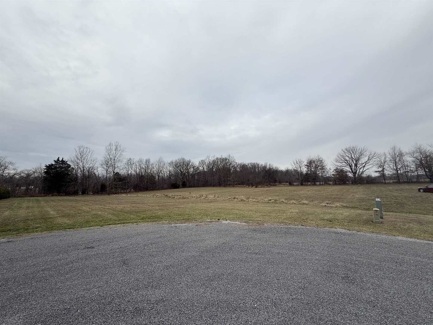 6617 Flyway Circle Carbondale, IL 62902 - Photo 6 of 7 a view of an ocean and beach