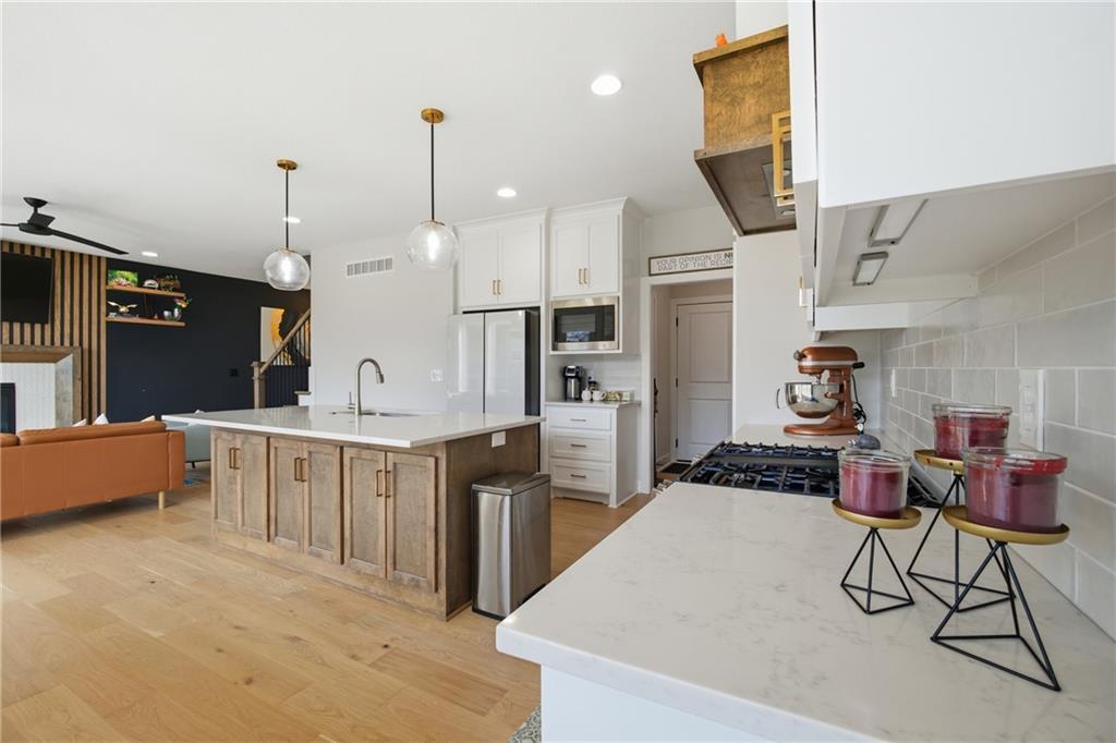 18833 Bittersweet Dr Spring Hill Spring Hill, KS 66083 - Photo 22 of 50