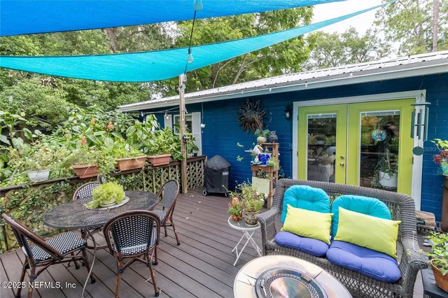 a picture of floor plan