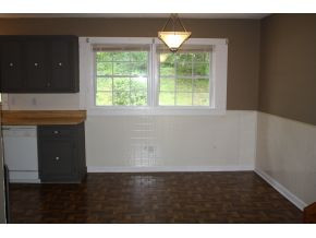 134 Herman Peters Road Elizabethton, TN 37643 - Photo 9 of 13 Photo 9
