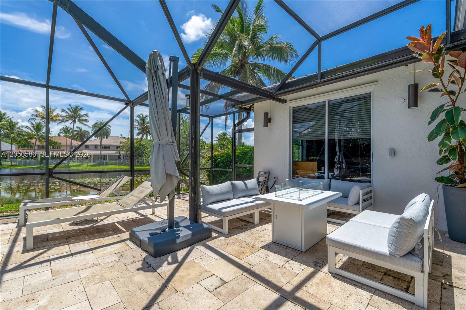 3855 Oak Ridge Circle Weston, FL 33331 - Photo 36 of 58