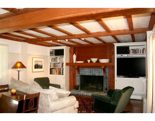 49 Willis Road Sudbury, MA 01776 - Photo 8 of 30