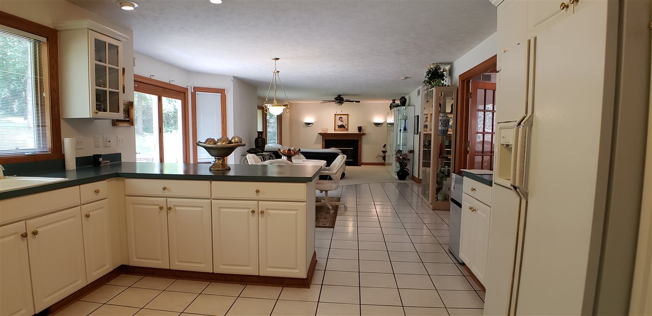 6543 North Kathryn Road Oregon, IL 61061 - Photo 9 of 22 Gallery Image 9