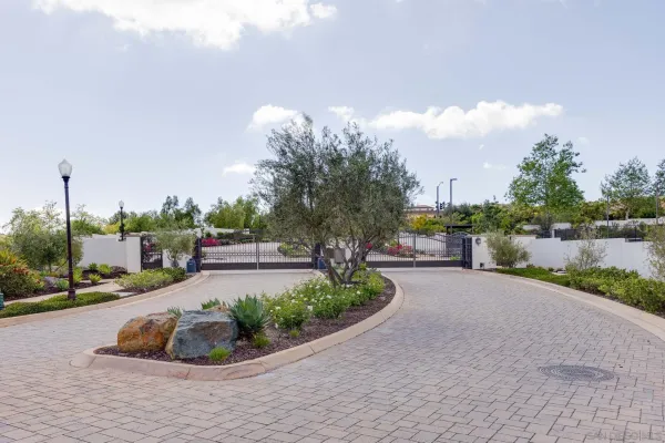 $1,399,000 | 7957 Auberge Circle, San Diego, CA 92127