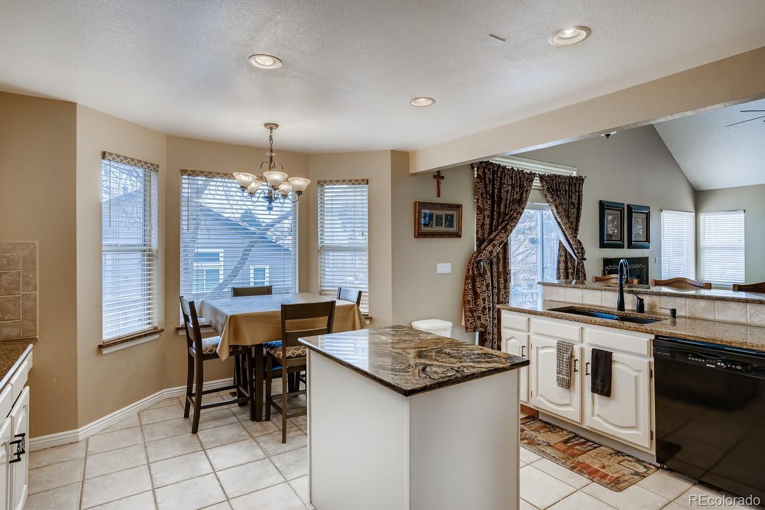 9638 Pinebrook Street Highlands Ranch, CO 80130 - Photo 4 of 35 Gallery Image 4