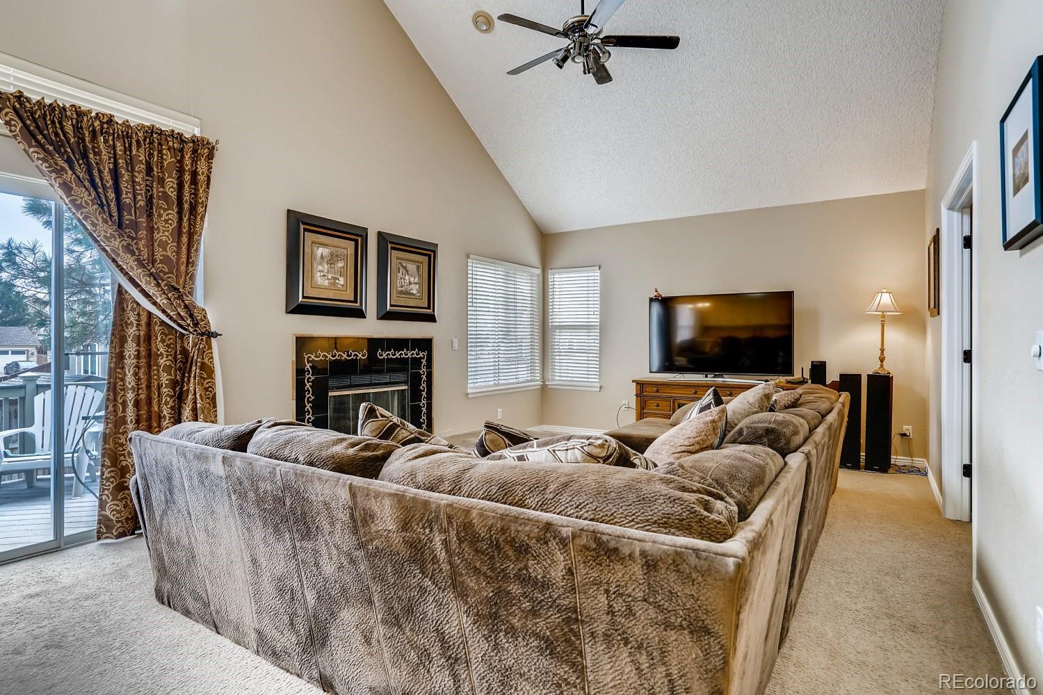 9638 Pinebrook Street Highlands Ranch, CO 80130 - Photo 9 of 35 Gallery Image 9