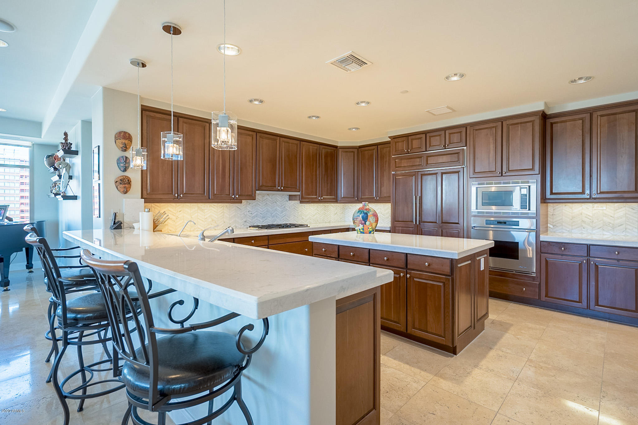 2211 East Camelback Road, Unit 802 Phoenix, AZ 85016 - Photo 5 of 23 Camelback-15