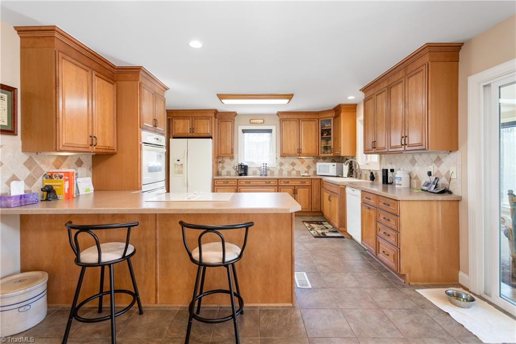 531 Straw House Road Reidsville, NC 27320 - Photo 17 of 50 Gallery Image 17