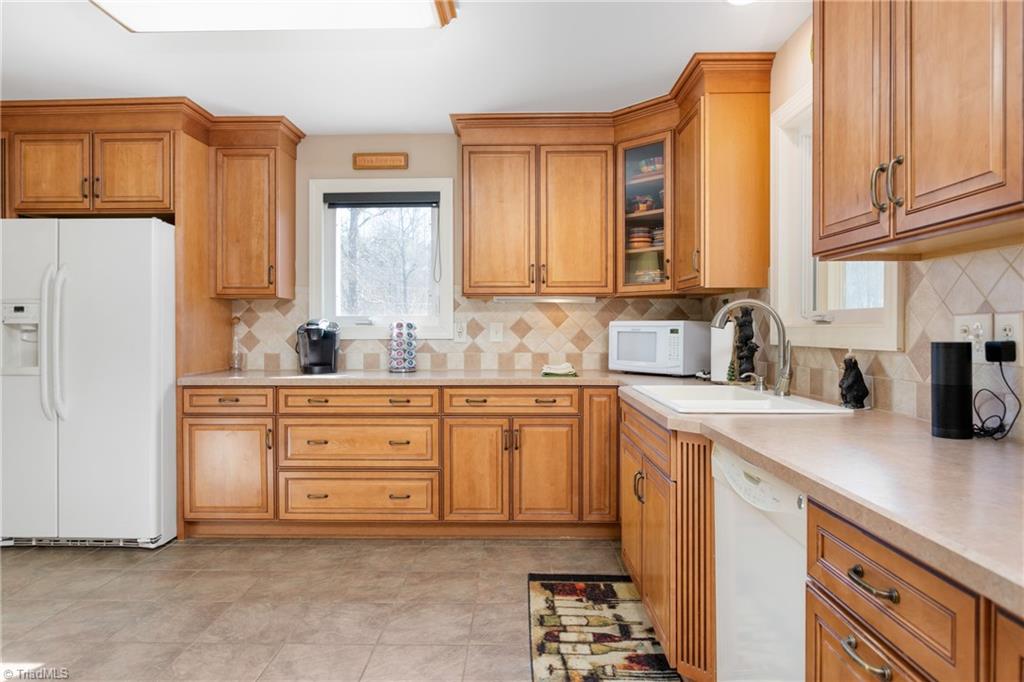 531 Straw House Road Reidsville, NC 27320 - Photo 18 of 50 Gallery Image 18