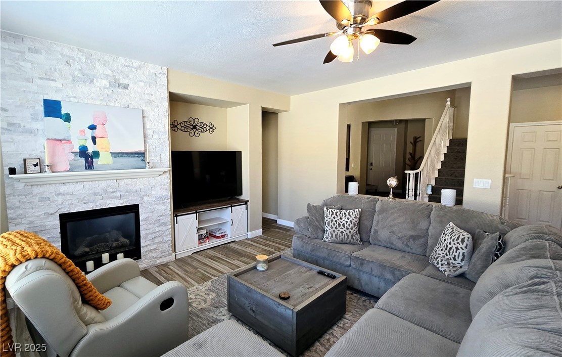 9195 Arbor Glen Street Las Vegas, NV 89123 - Photo 10 of 39