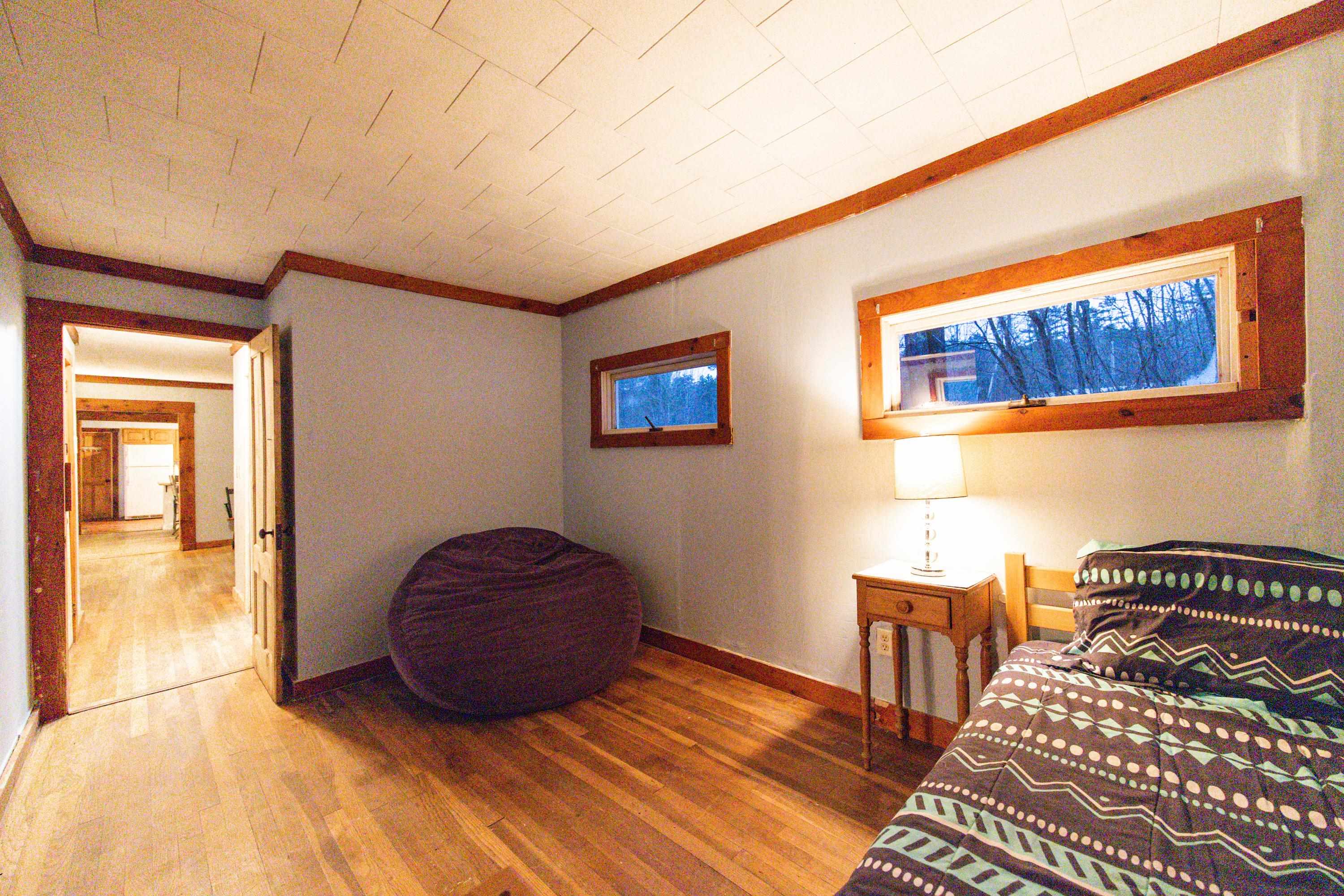 529 Highway 25 Warren, NH 03279 - Photo 33 of 40