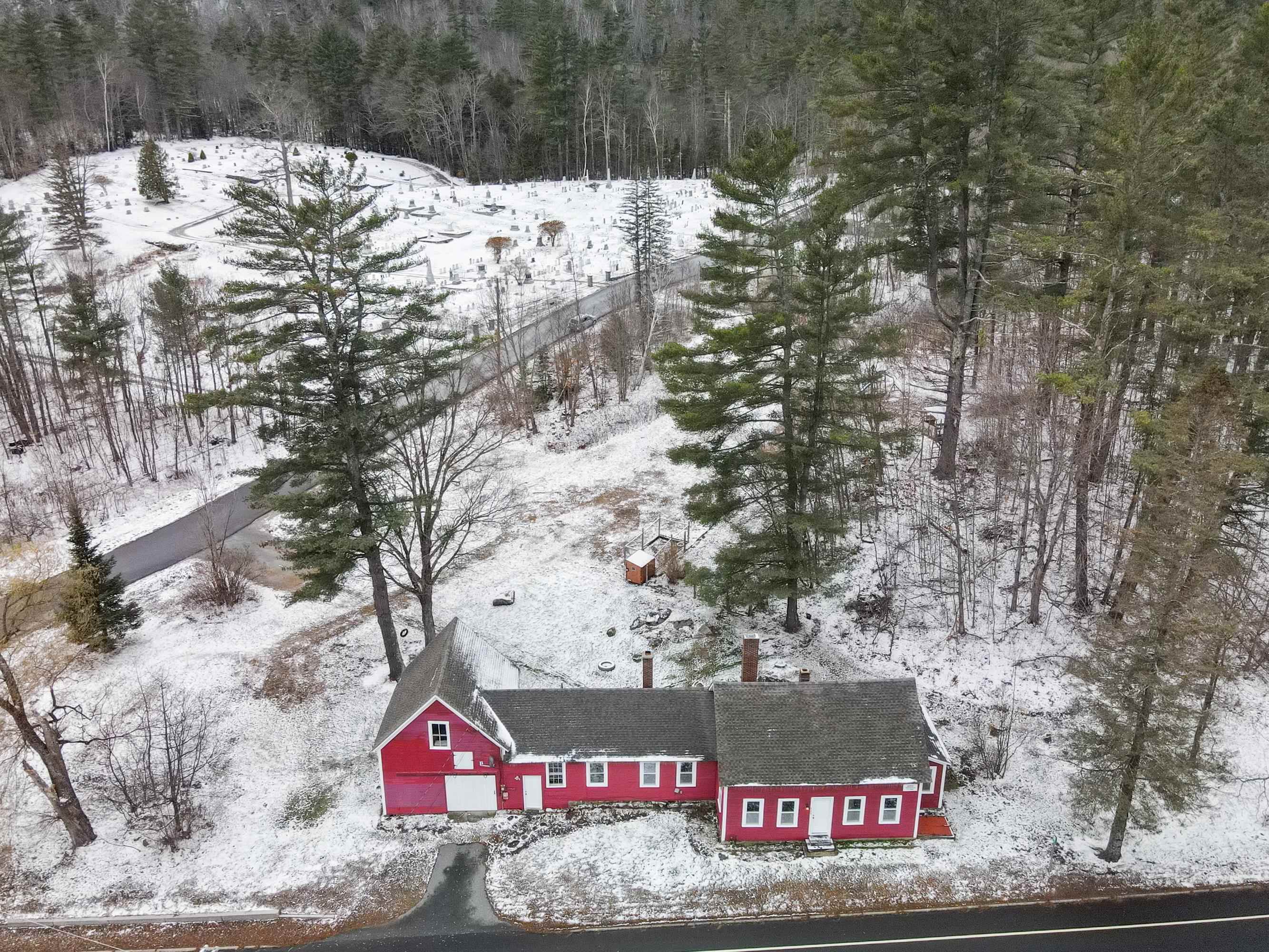 529 Highway 25 Warren, NH 03279 - Photo 5 of 40