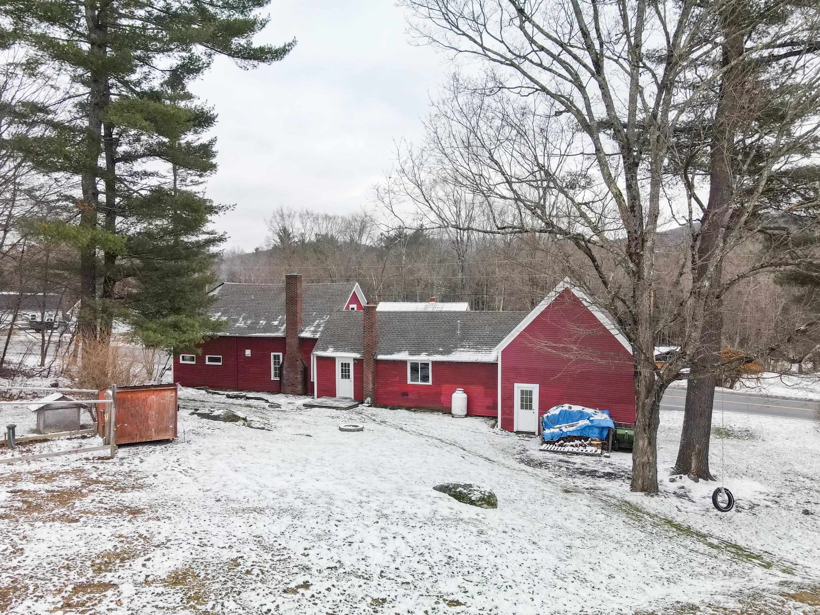 529 Highway 25 Warren, NH 03279 - Photo 7 of 40