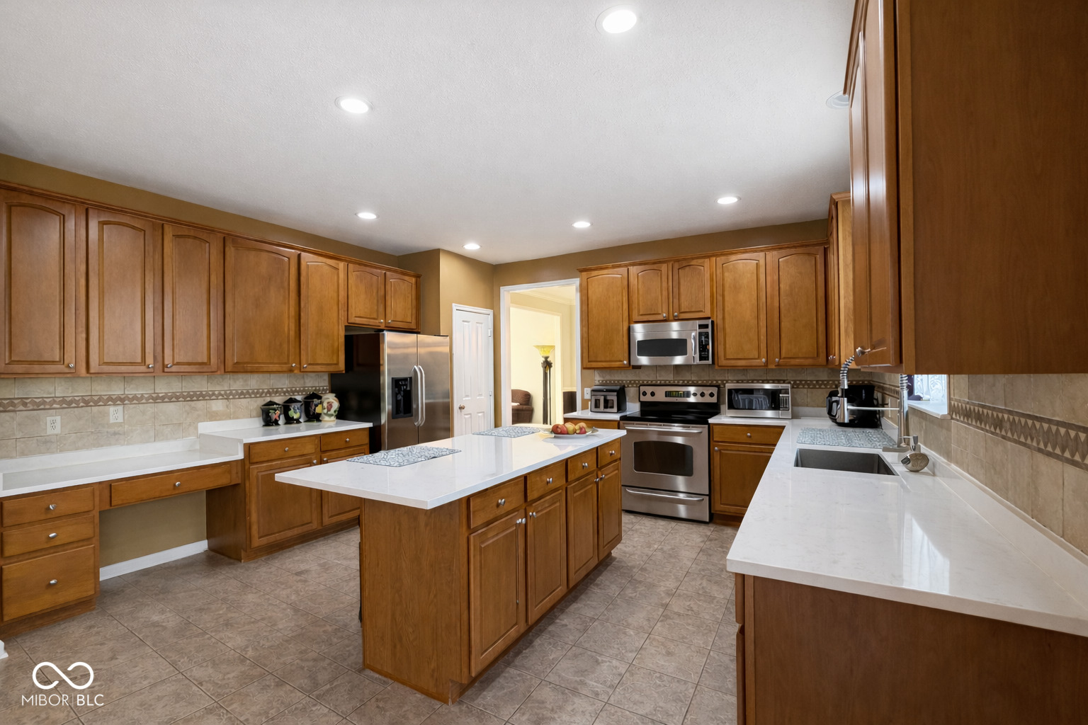 3938 Dolan Way Carmel, IN 46074 - Photo 16 of 39