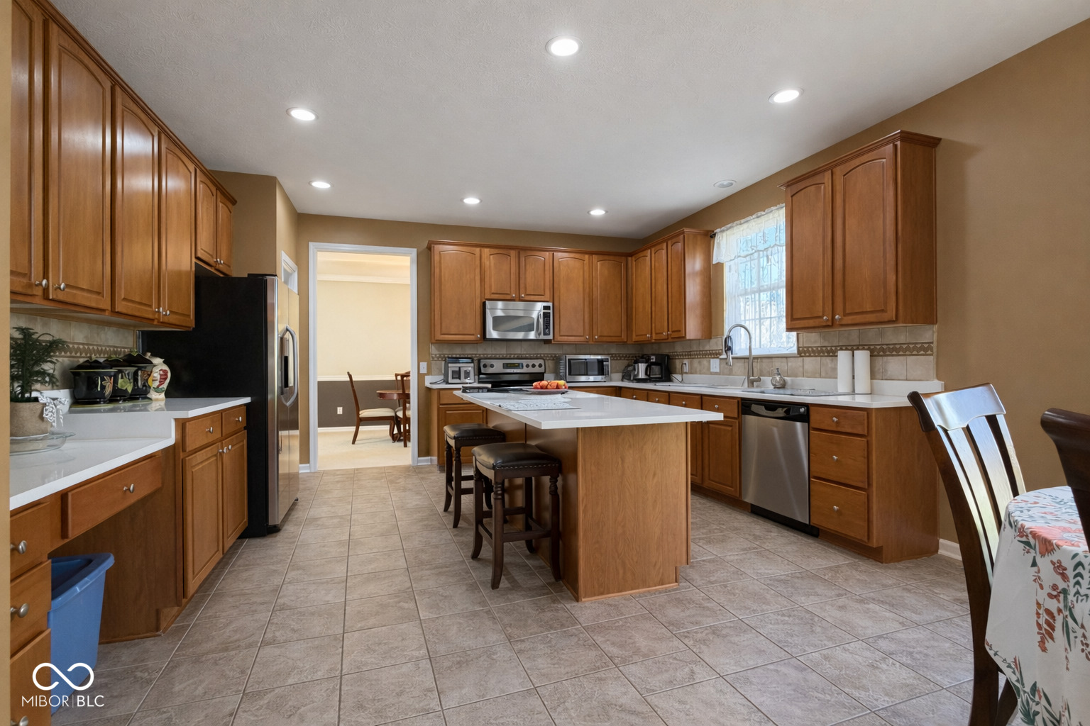 3938 Dolan Way Carmel, IN 46074 - Photo 17 of 39