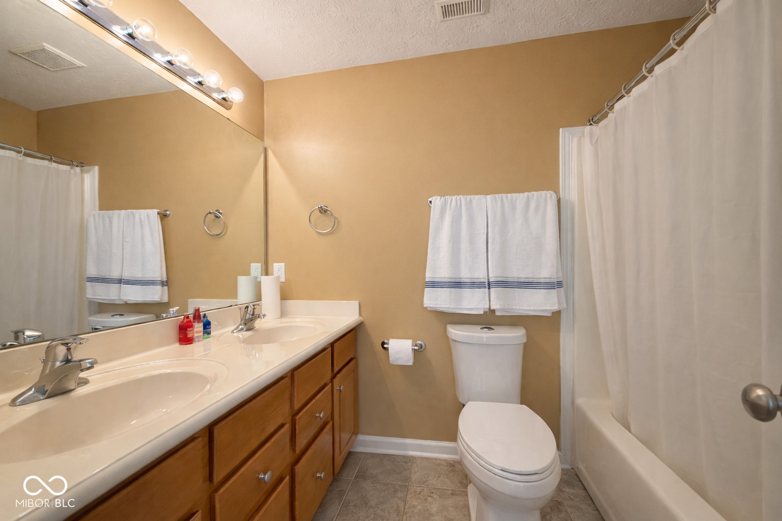 3938 Dolan Way Carmel, IN 46074 - Photo 26 of 39