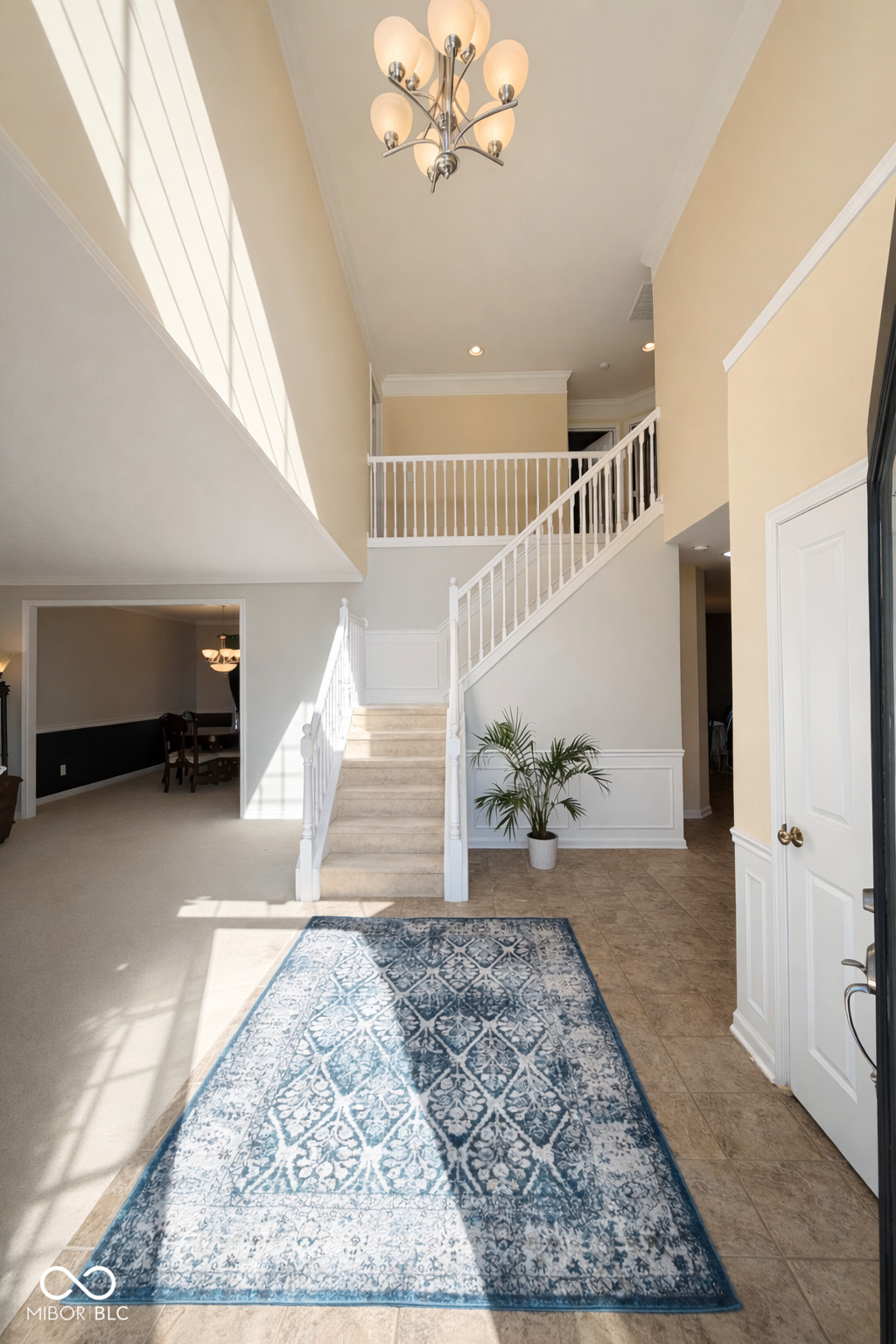 3938 Dolan Way Carmel, IN 46074 - Photo 5 of 39