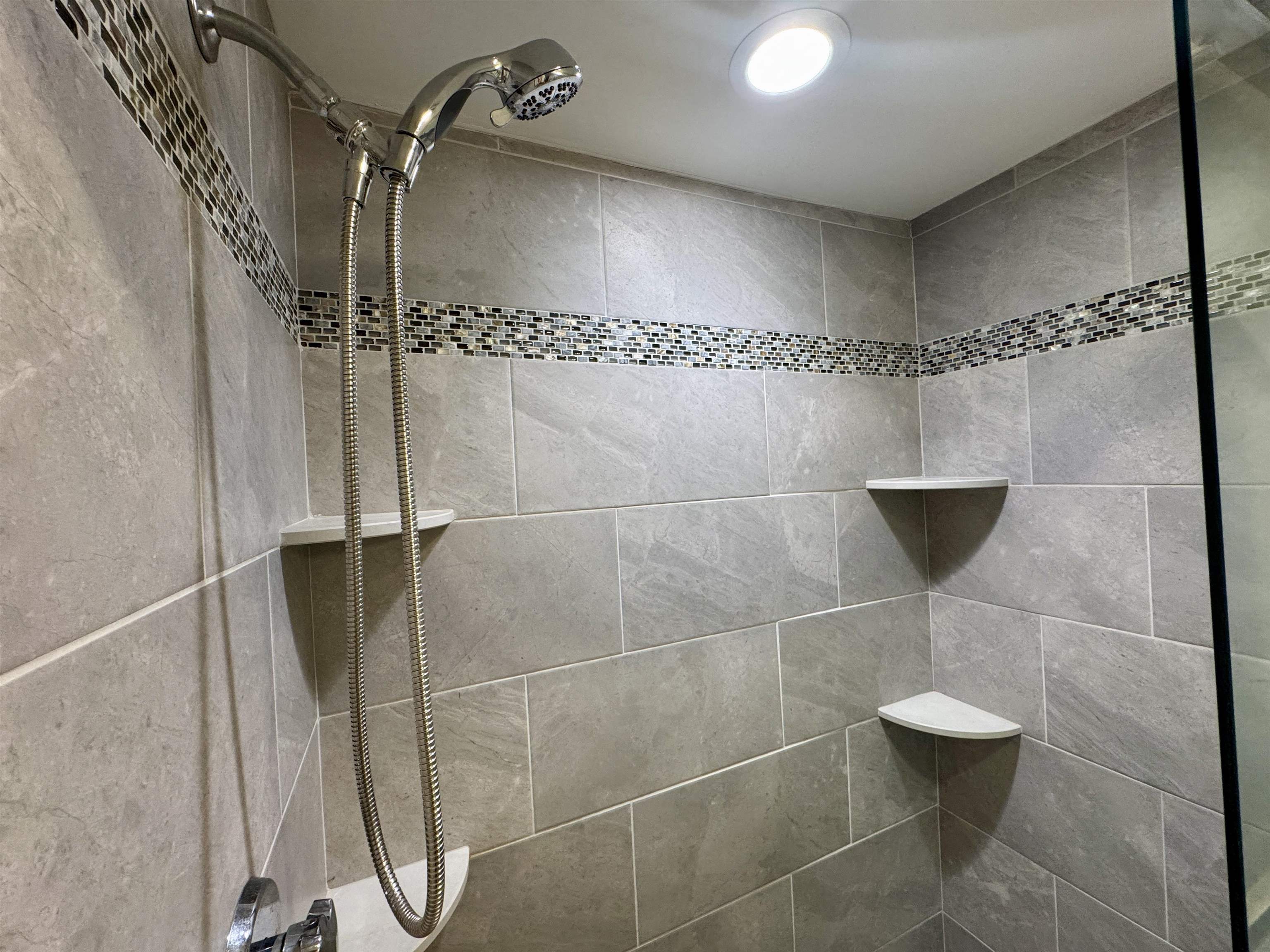 2 Bass Street, Unit H Newmarket, NH 03857 - Photo 25 of 37