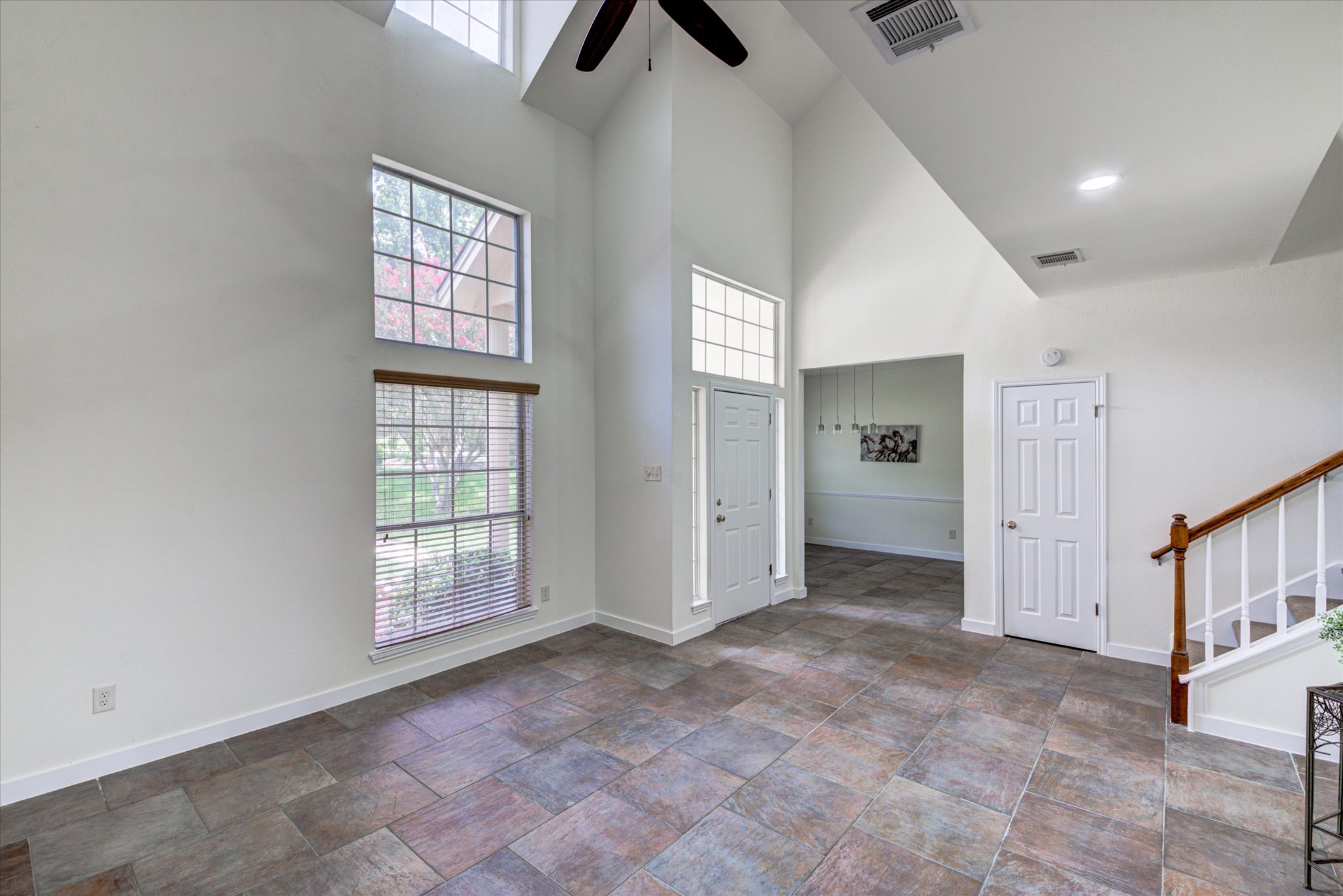 6301 Thirlmare Court Austin, TX 78754 - Photo 9 of 40