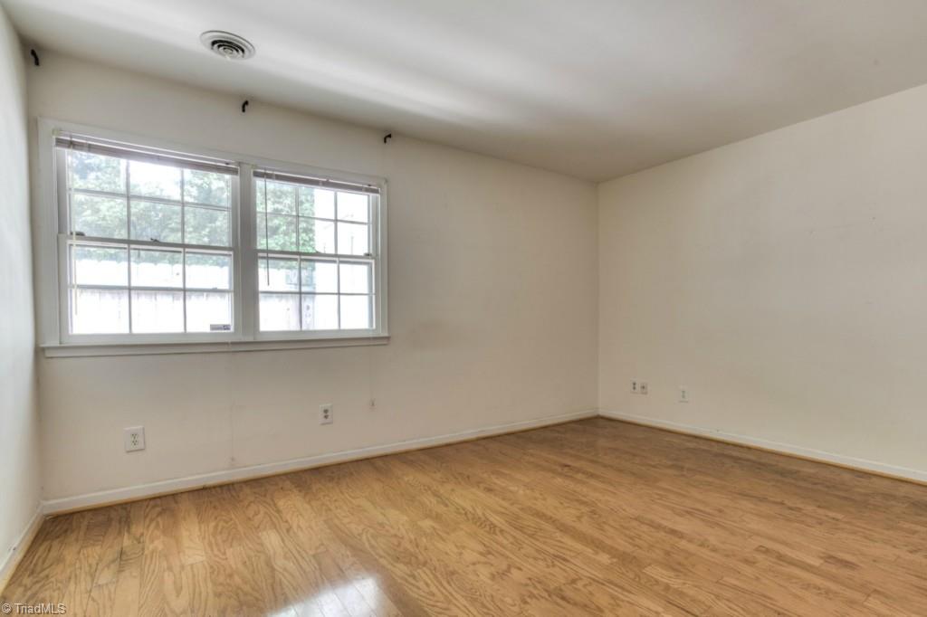 4924 Tower Road, Unit D Greensboro, NC 27410 - Photo 11 of 19 Gallery Image 11