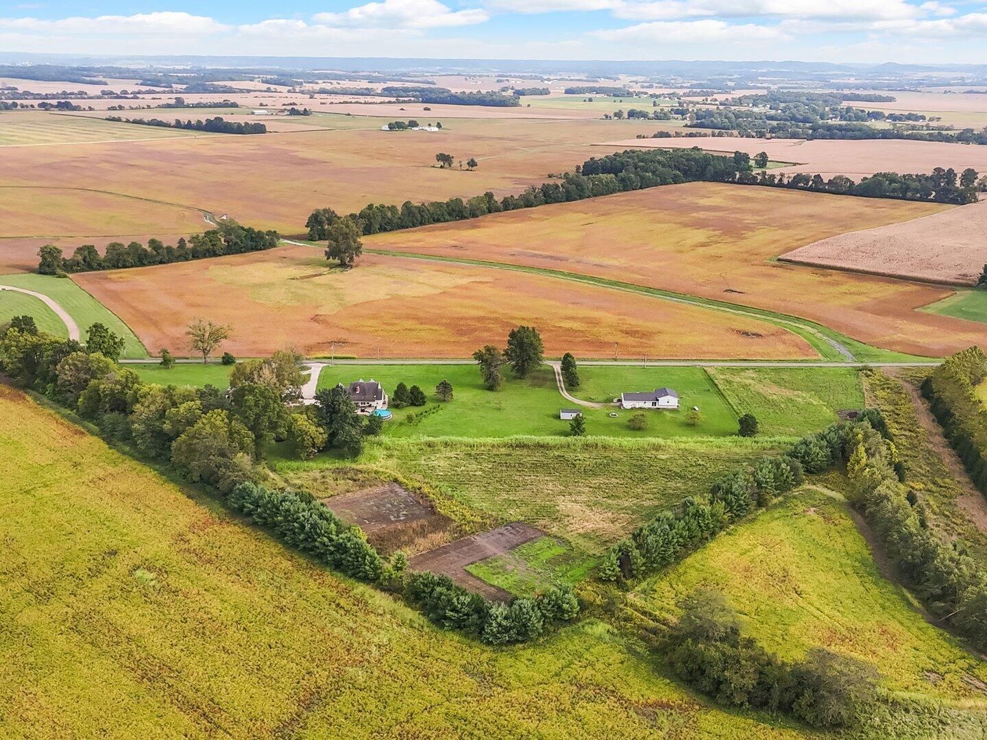 27415 Caldwell Road Circleville, OH 43113 - Photo 68 of 80 68-custom-DJI_20260918052832_0116_D