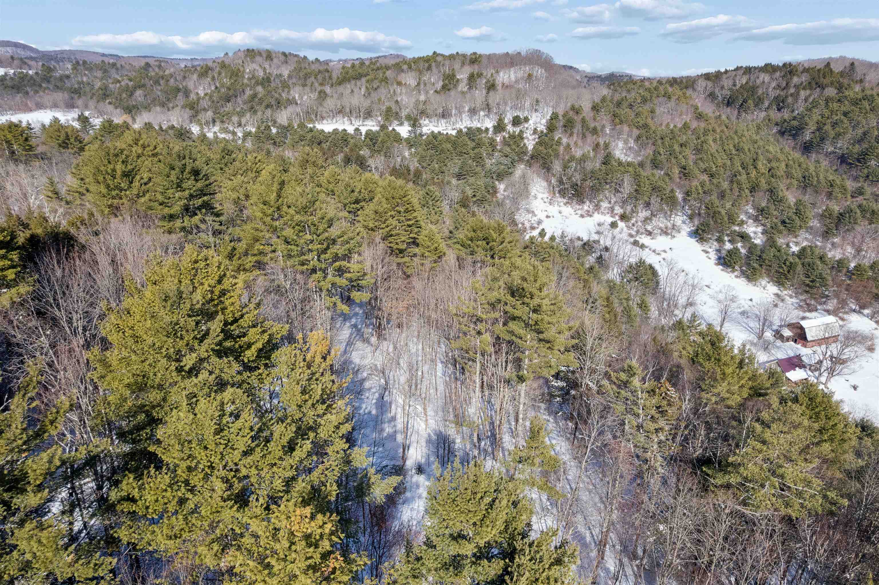 153 Russell Road Tunbridge, VT 05077 - Photo 15 of 19