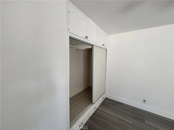 $2,300 | 769 Loma Avenue, Long Beach, CA 90804