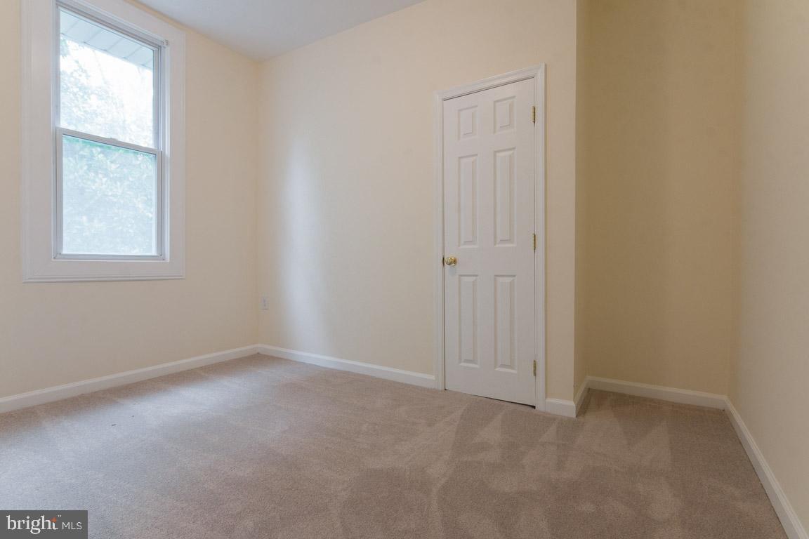 4518 Wakefield Road Baltimore, MD 21216 - Photo 17 of 20 BEDROOM 3