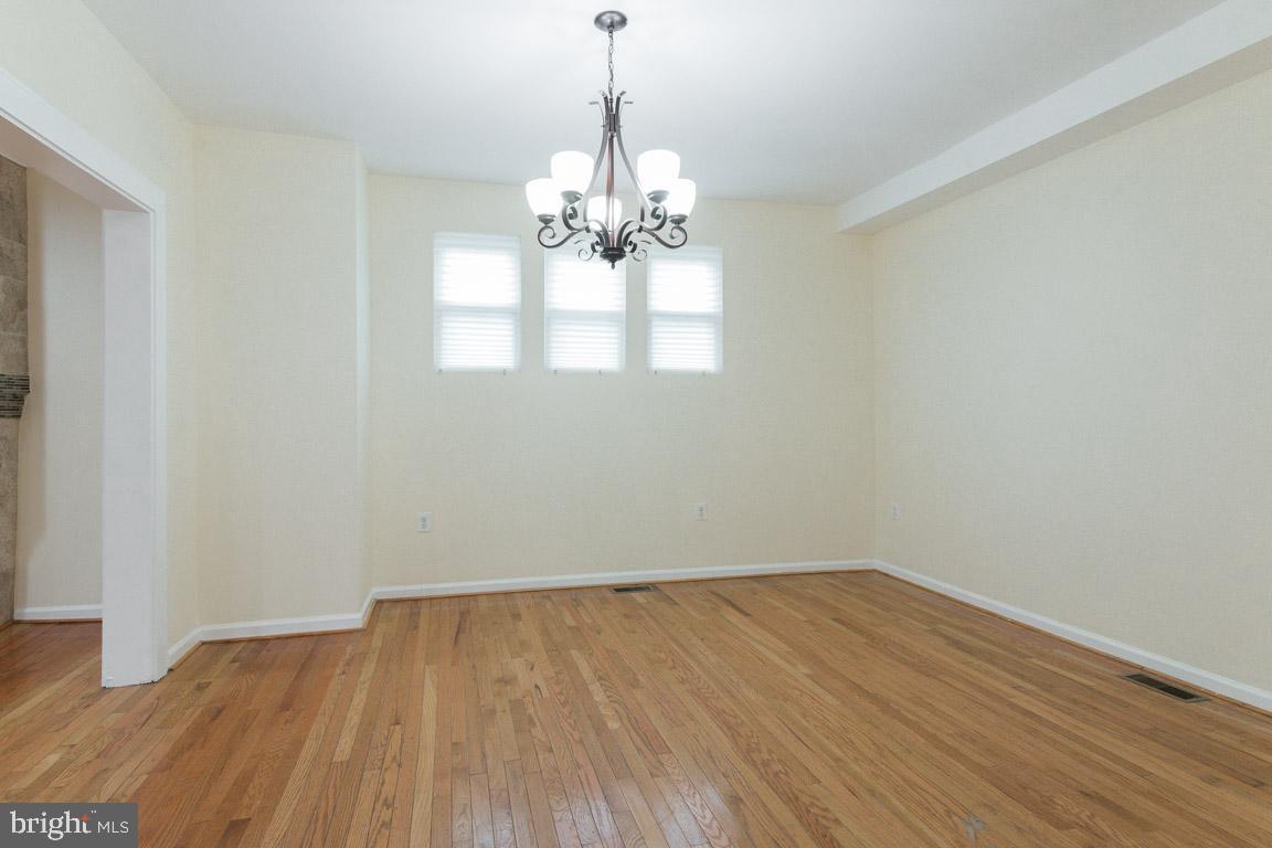 4518 Wakefield Road Baltimore, MD 21216 - Photo 6 of 20 FORMAL DINING ROOM