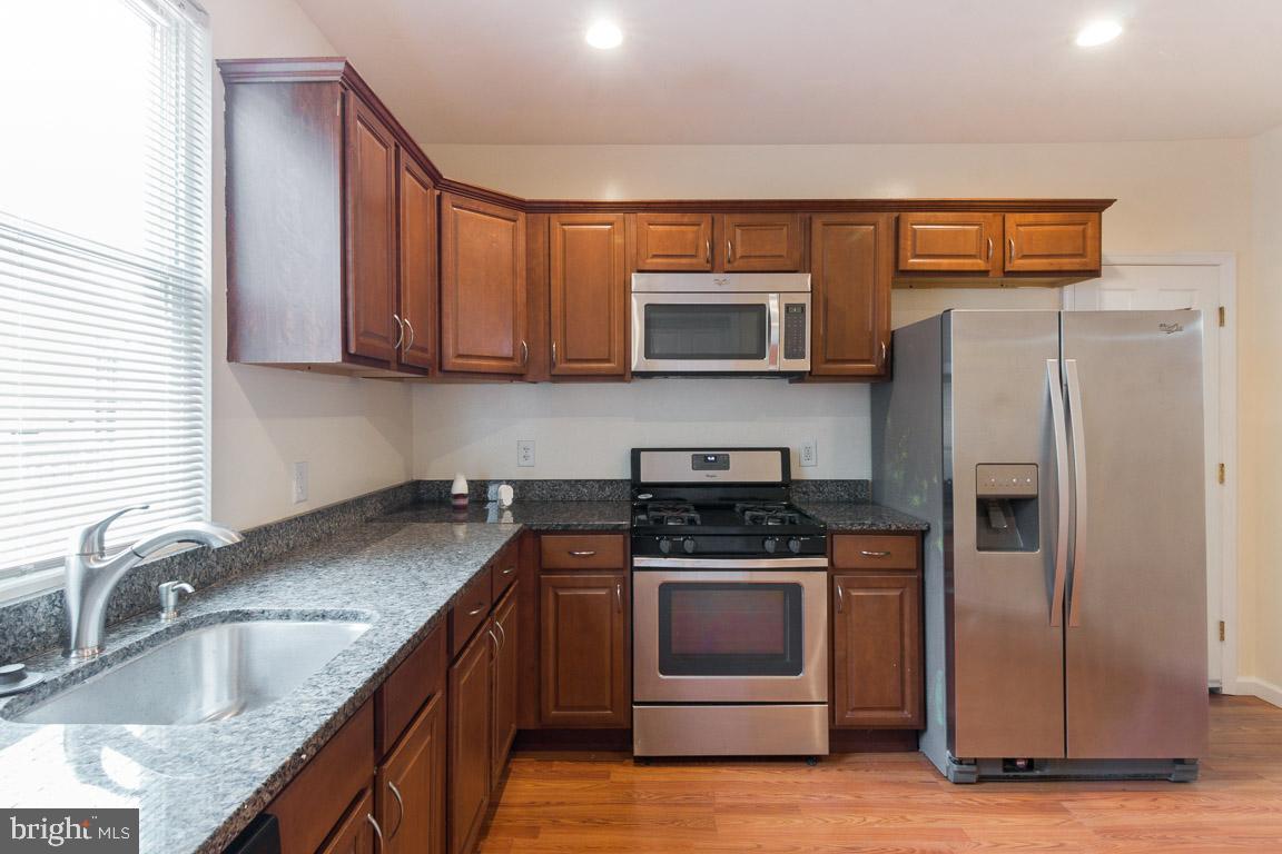 4518 Wakefield Road Baltimore, MD 21216 - Photo 7 of 20 KITCHEN