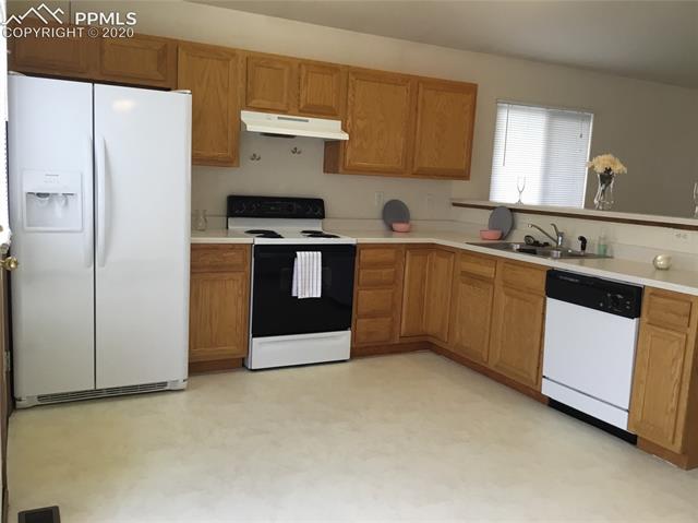 4723 Brant Road Colorado Springs, CO 80911 - Photo 3 of 10